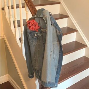Vintage oversized jean jacket❣️